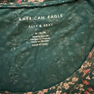 American Eagle size M tank